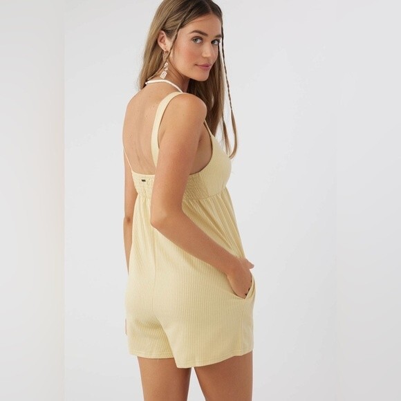 NWT ONEILL THEA KNIT ROMPER IN YELLOW . SIZE LARGE - Picture 3 of 16